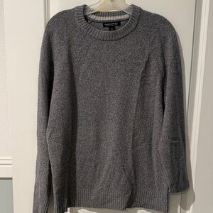 Banana Republic Men's Gray Sweater size Large